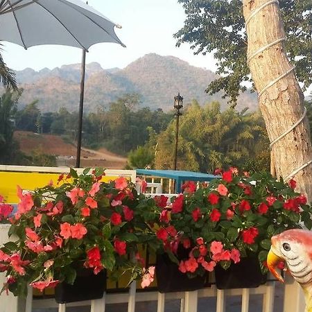 Goodview Resort & Camping Ban Kaeng Raboet Екстериор снимка